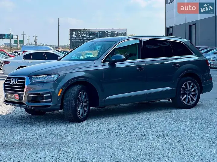 Audi Q7 2019 photo 5
