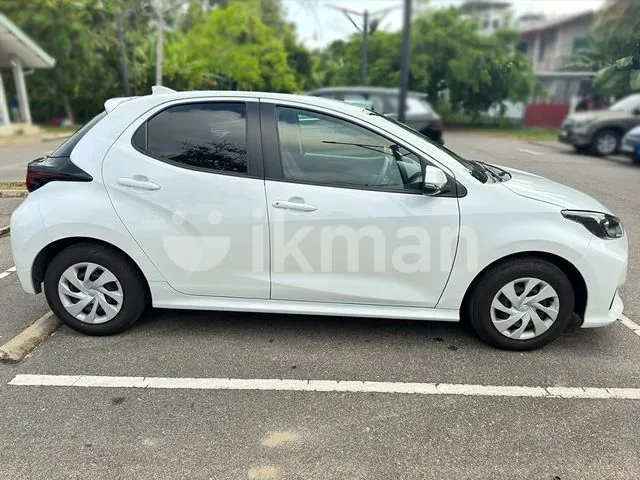 Toyota Yaris photo 5