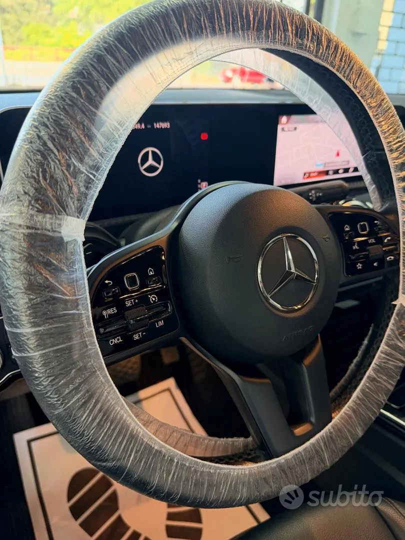 Mercedes-Benz A180D 2019 photo 5