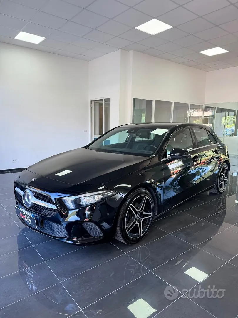 Mercedes-Benz A180D 2019 photo 2