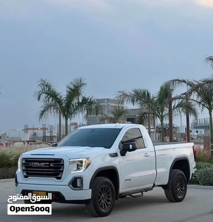 GMC Sierra