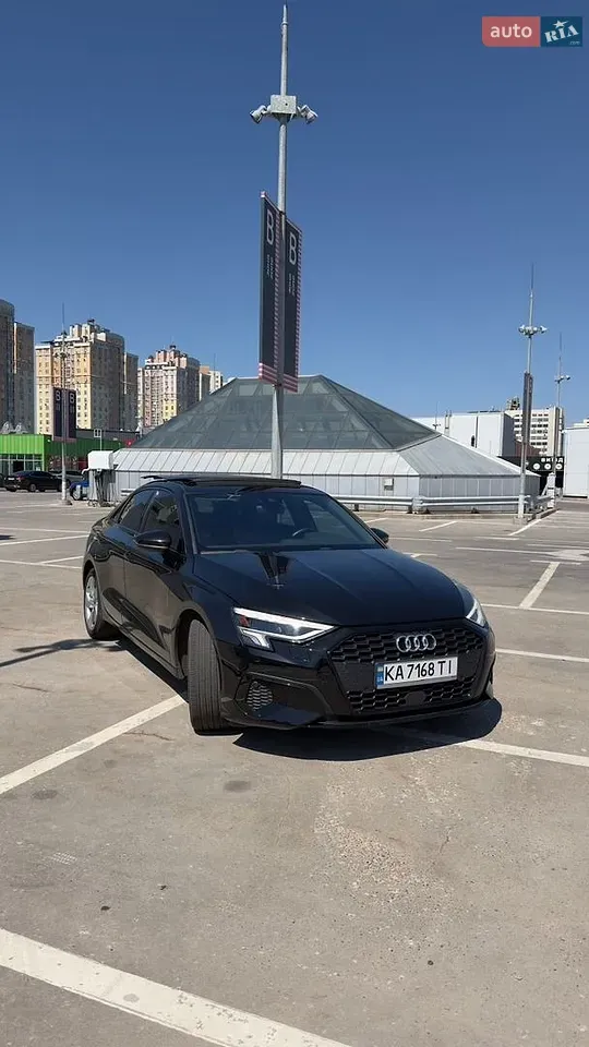 Audi A3 2022 photo 2