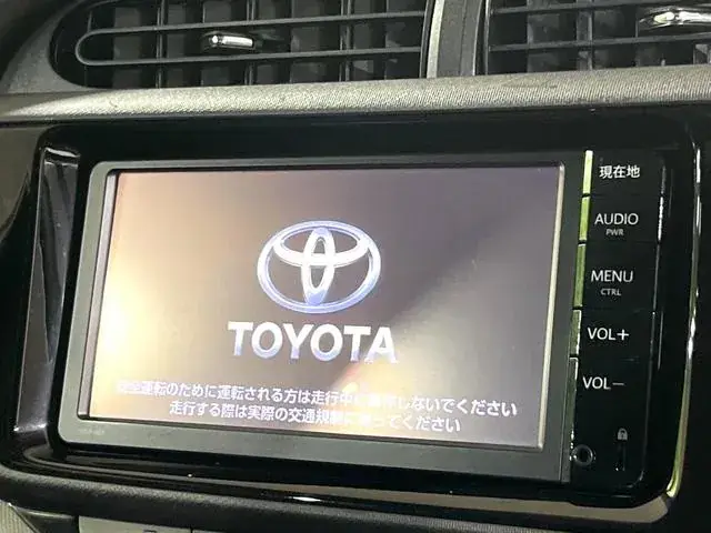 Toyota Aqua 2015 photo 3