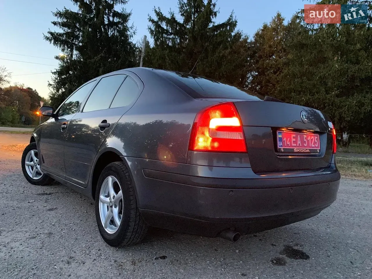 Skoda Octavia 2008 photo 3