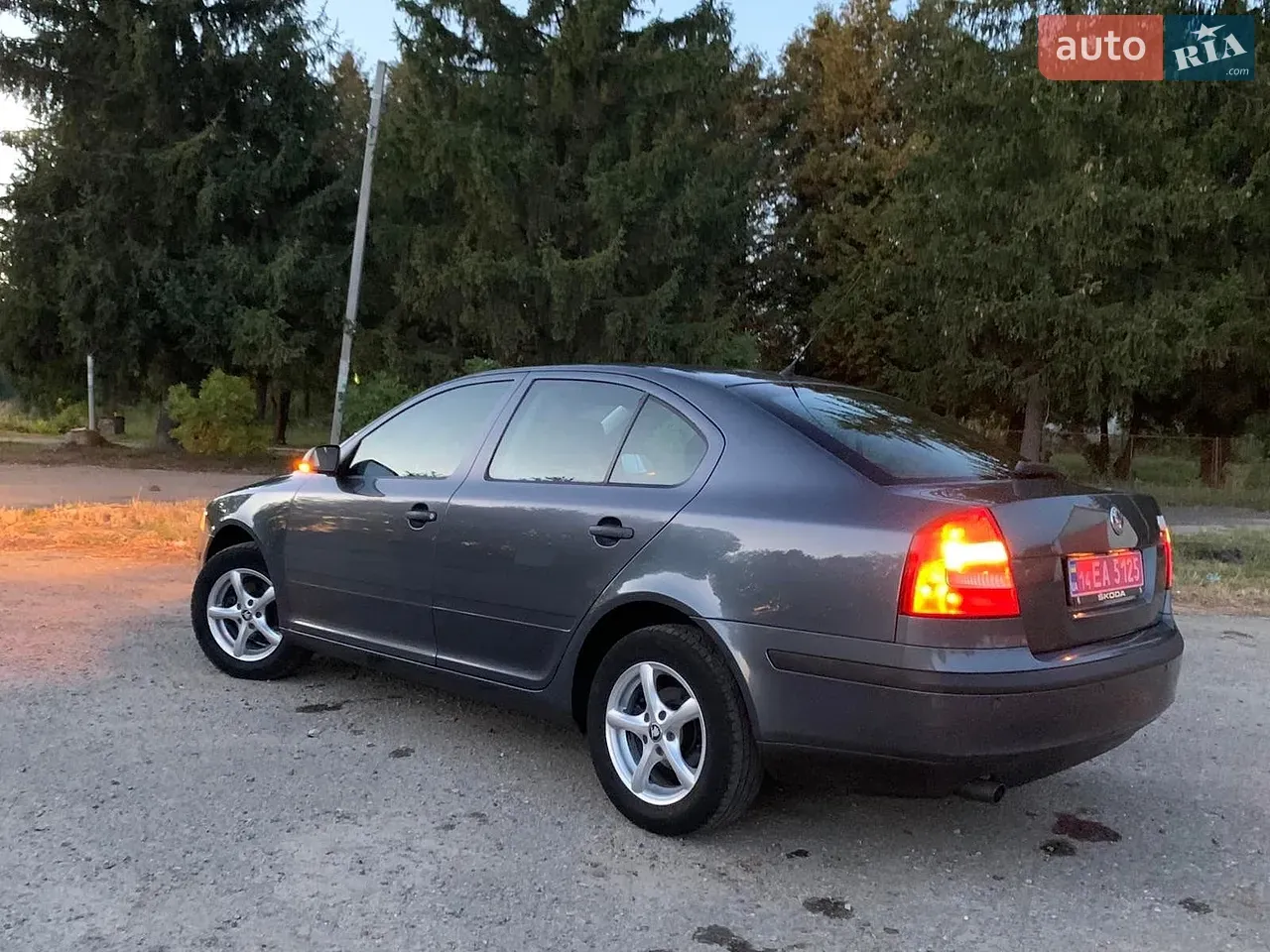 Skoda Octavia 2008 photo 2