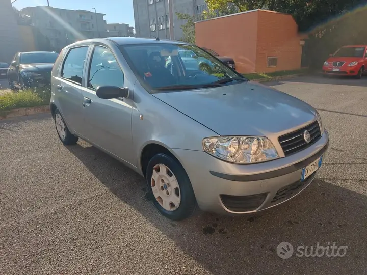 Fiat Punto 2005 photo 3