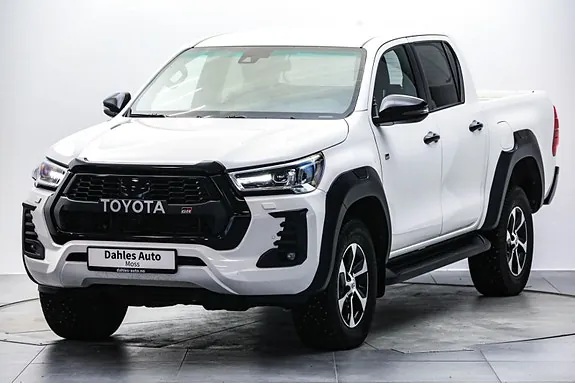 Toyota Hilux 2023 photo 5
