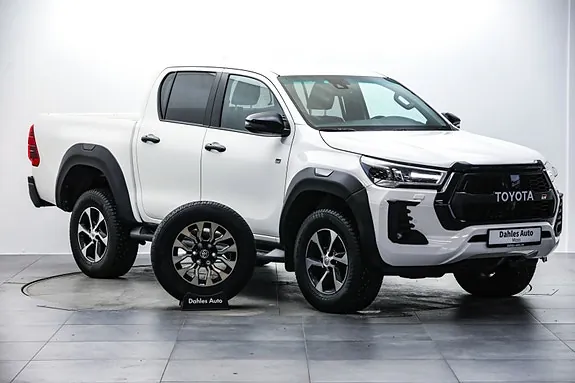 Toyota Hilux 2023 photo 3