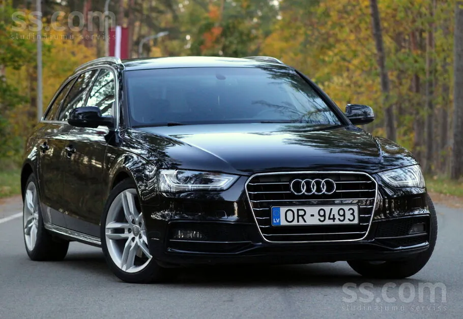 Audi A4 2012 photo 4