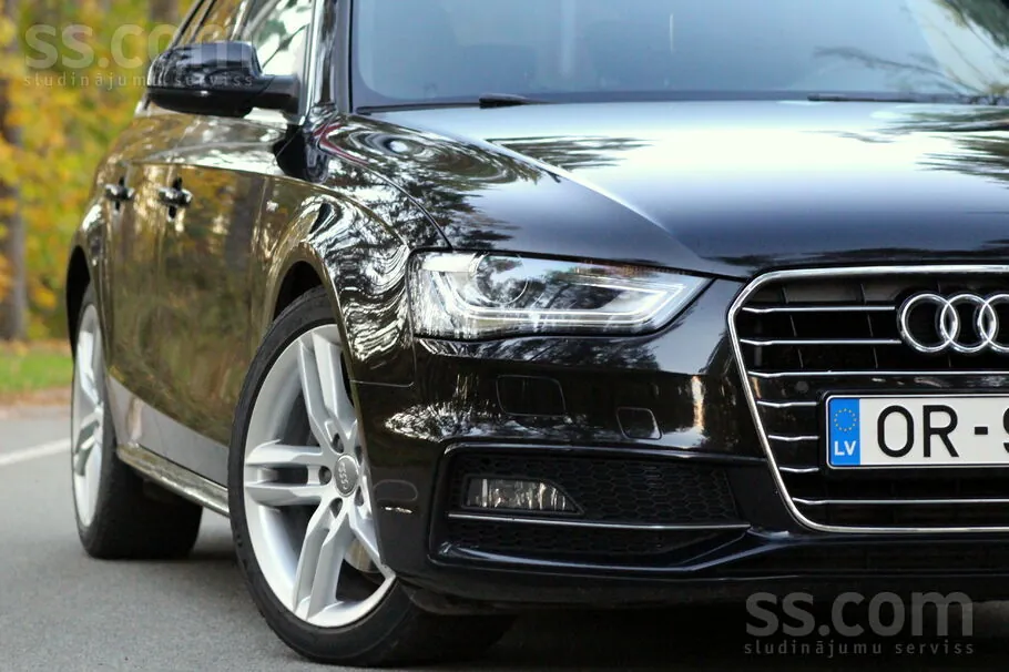 Audi A4 2012 photo 5