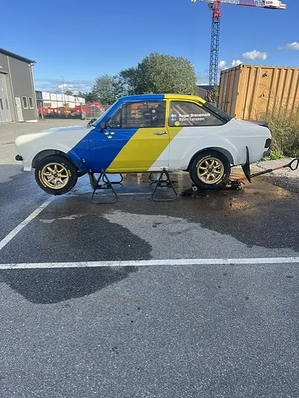 Ford Escort 1977 photo 5