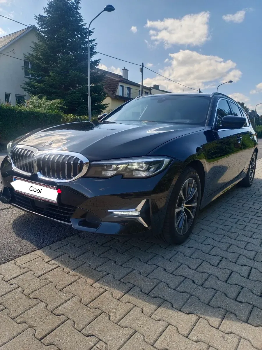 BMW 3 Series 2021 photo 2