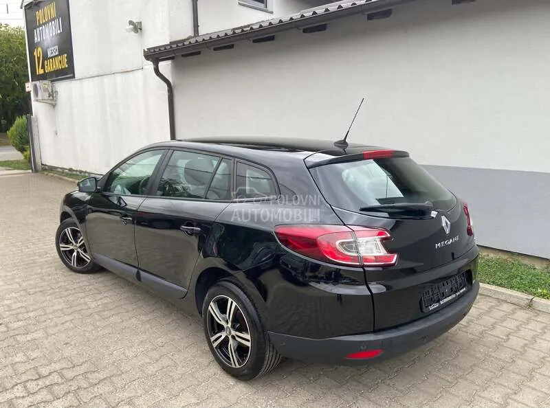 Renault Megane 2011 photo 5