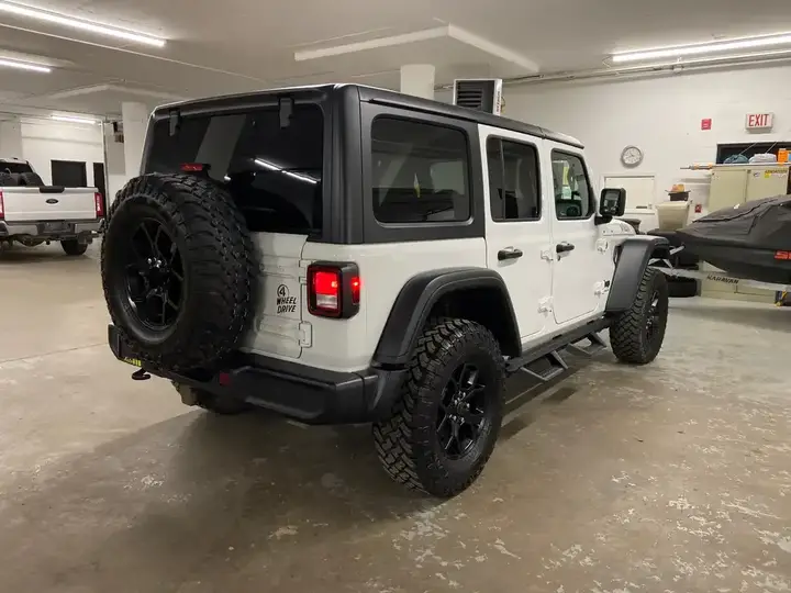 Jeep Wrangler 2024 photo 5