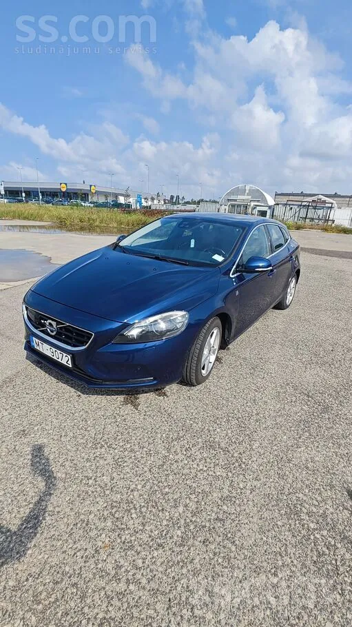 Volvo V40 2015 photo 3