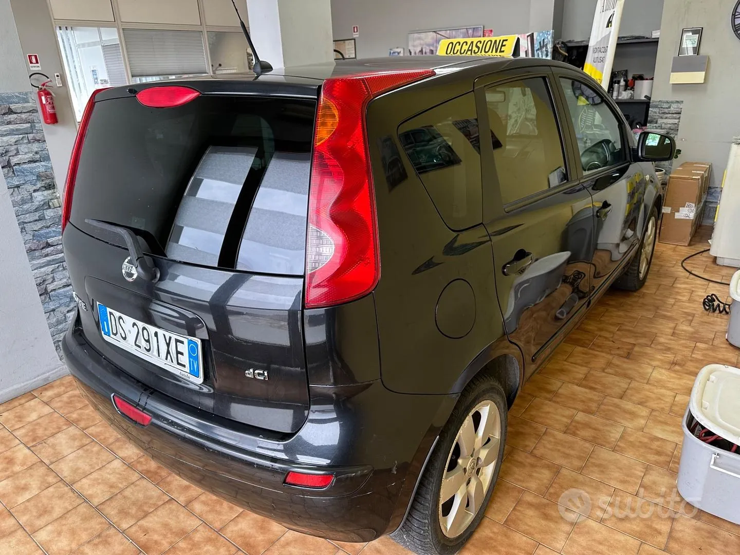 Nissan Note 2008 photo 4