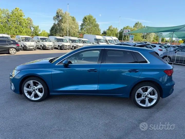 Audi A3 2022 photo 2