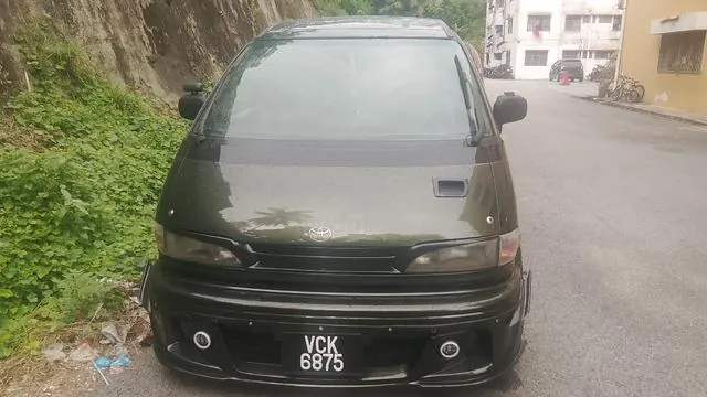 Toyota Estima