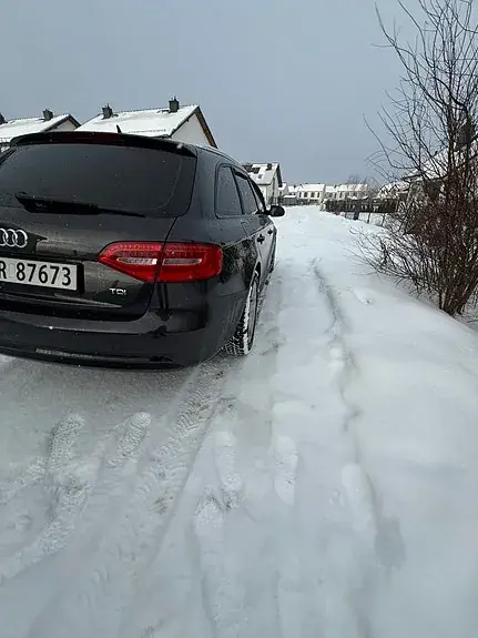 Audi A4 2012 photo 5