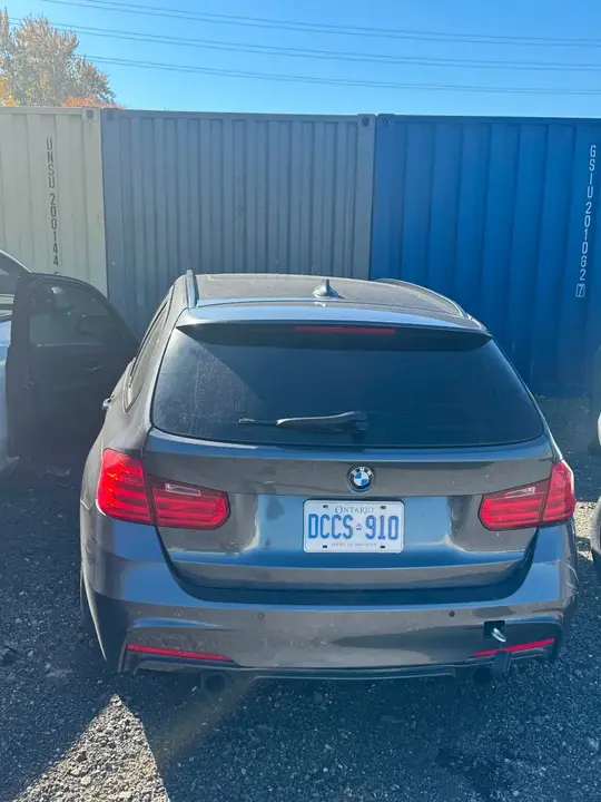 BMW 328I