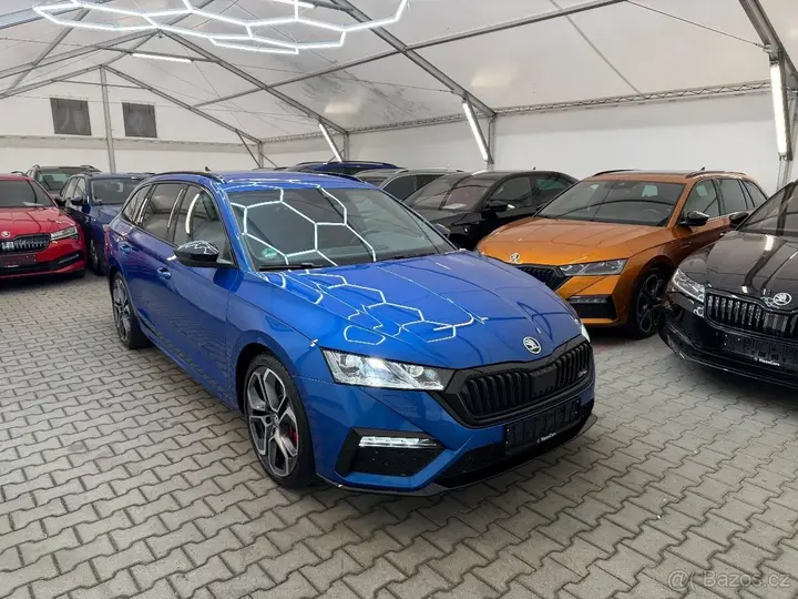 Skoda Octavia 2023 photo 3