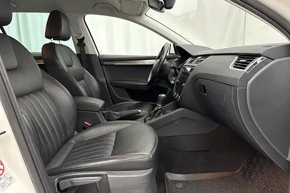 Skoda Octavia 2020 photo 5
