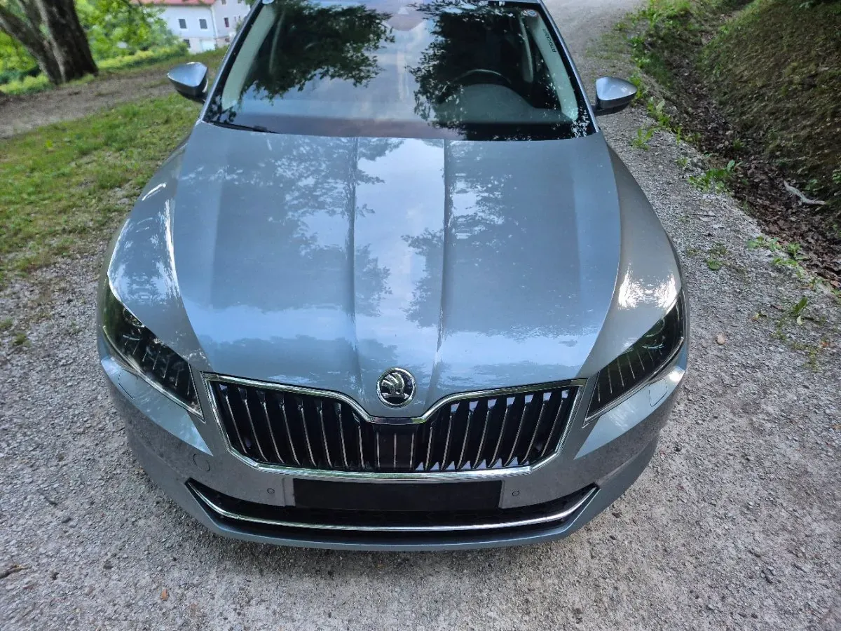 Skoda Superb 2017 photo 3