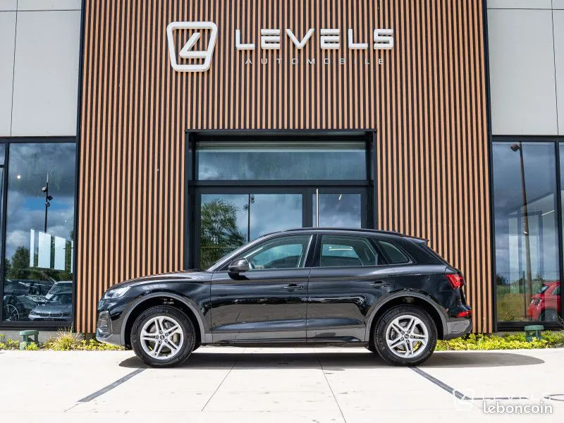 Audi Q5 2023 photo 2