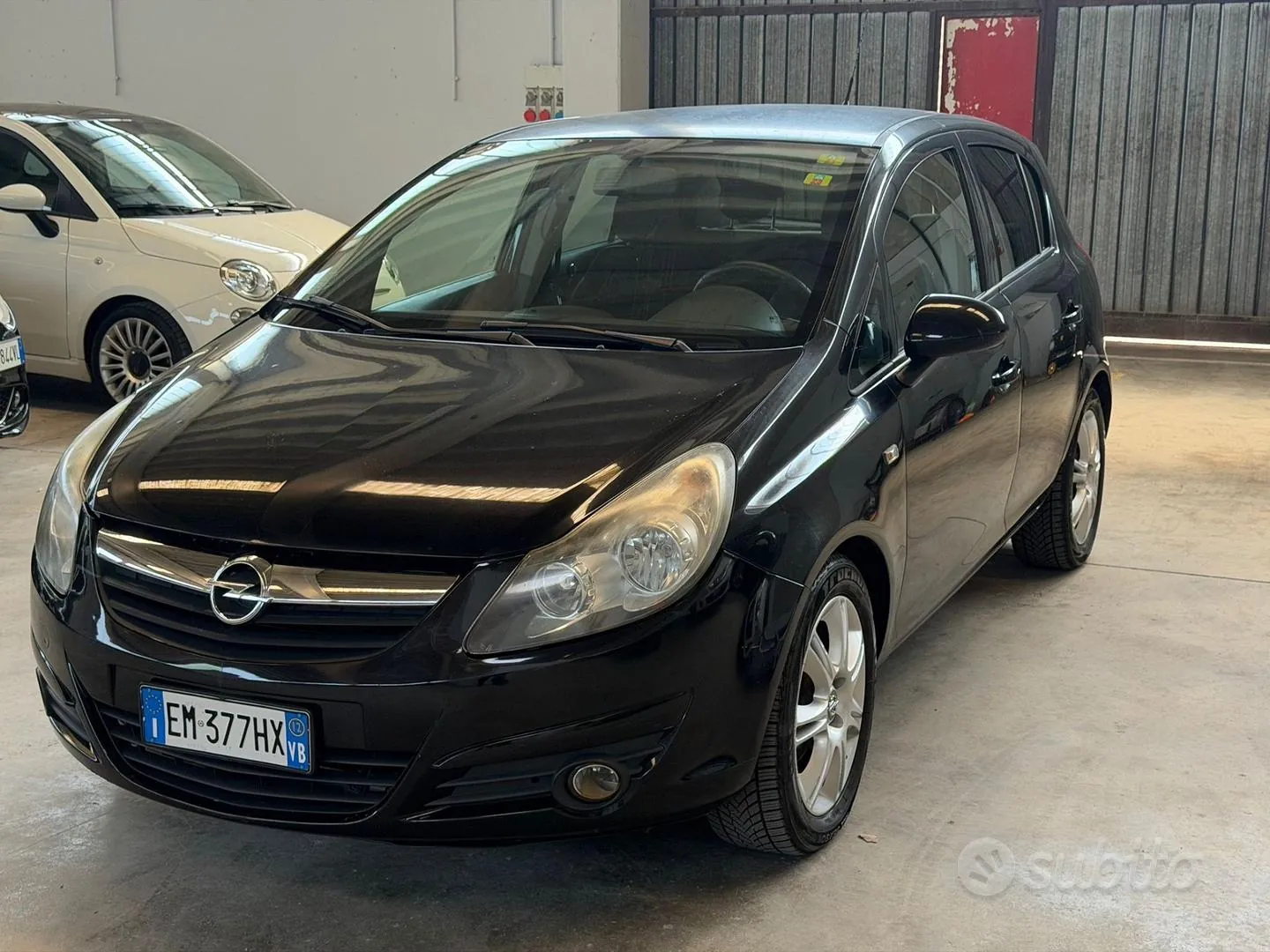 Opel Corsa 2012 photo 2