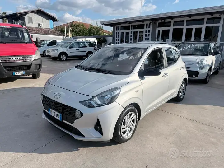 Hyundai I10 2021 photo 2