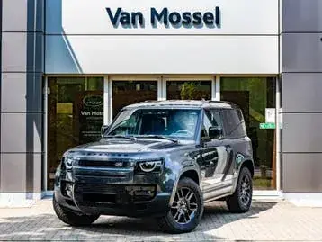 Land Rover Defender 90
