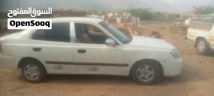 Hyundai Accent 2003 photo 4