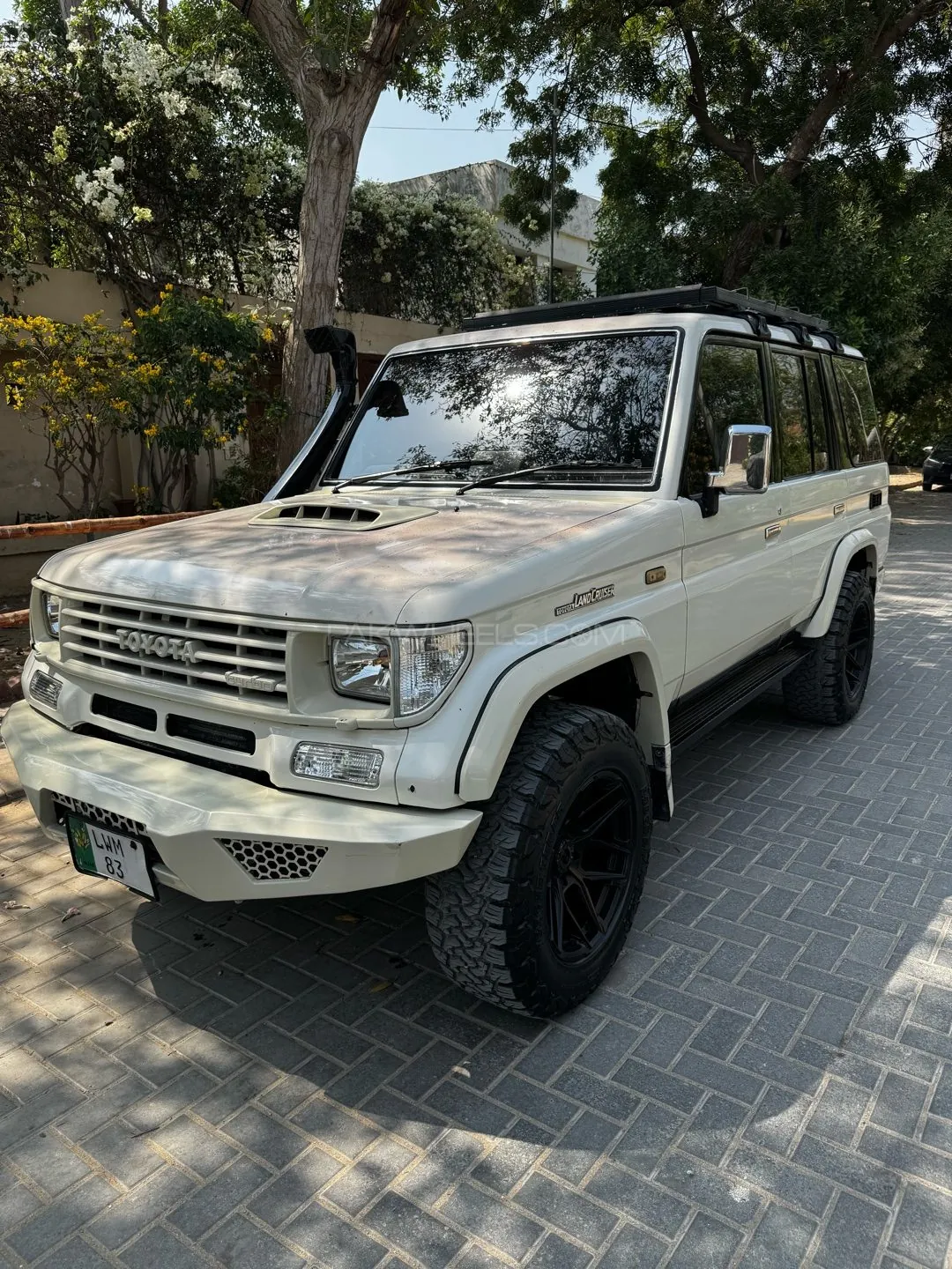 Toyota Land Cruiser
