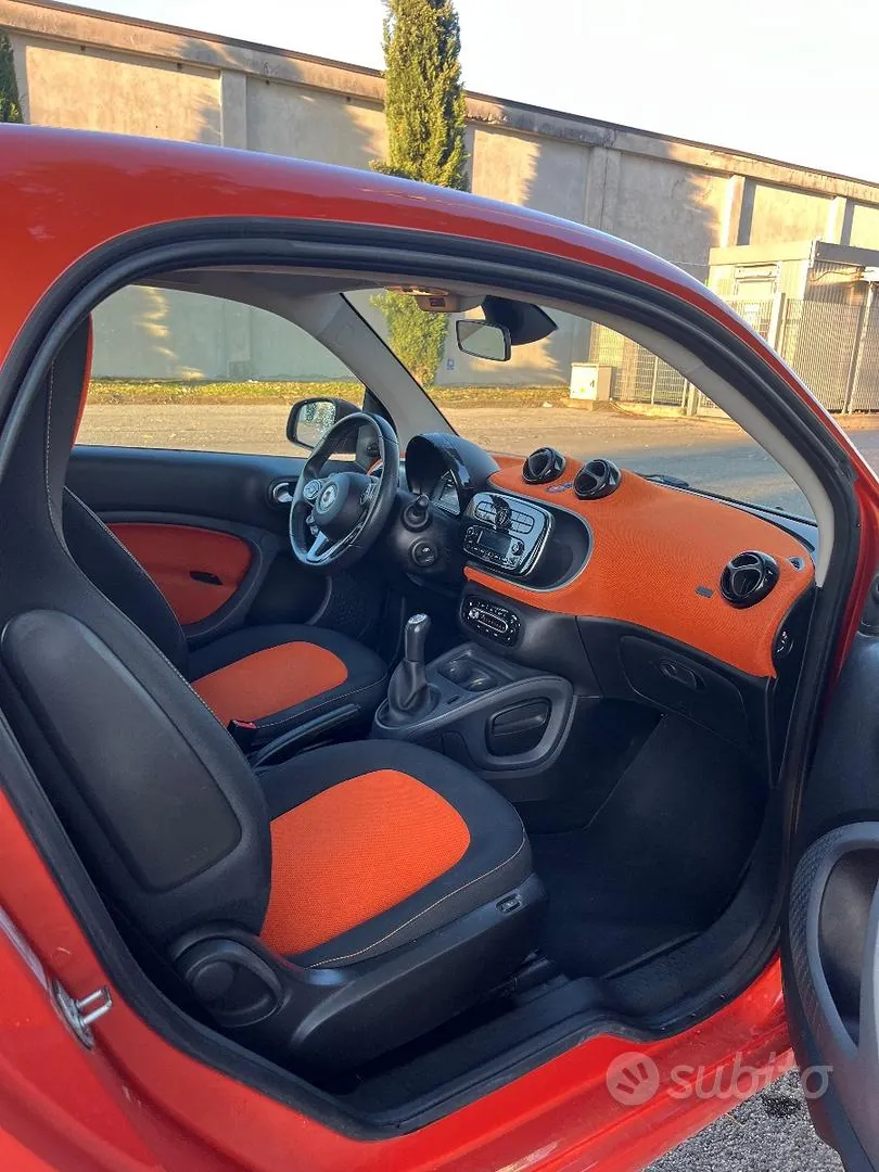Smart Fortwo 2025 photo 4