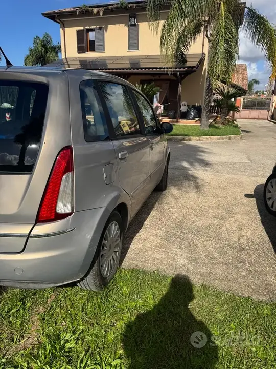 Lancia Musa 2012 photo 3