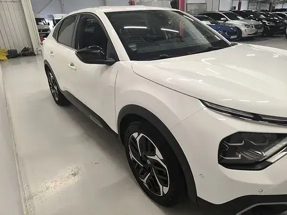 Citroen C4 2023 photo 3