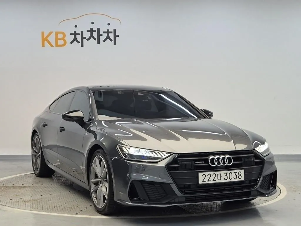 Audi A7 2022 photo 4