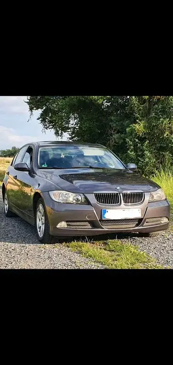 BMW E90