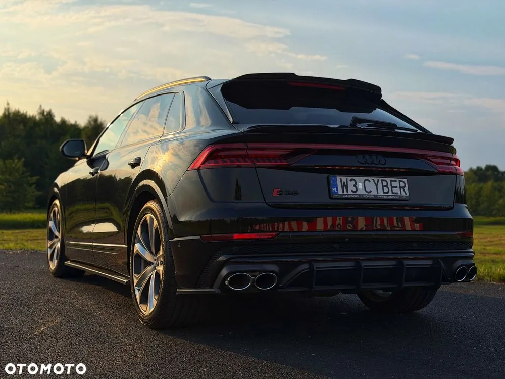 Audi Sq8