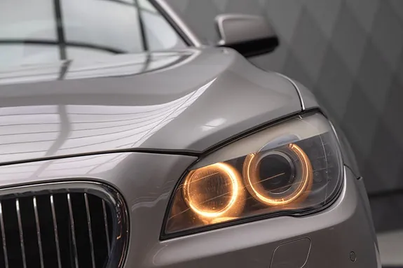 BMW 730D 2010 photo 5