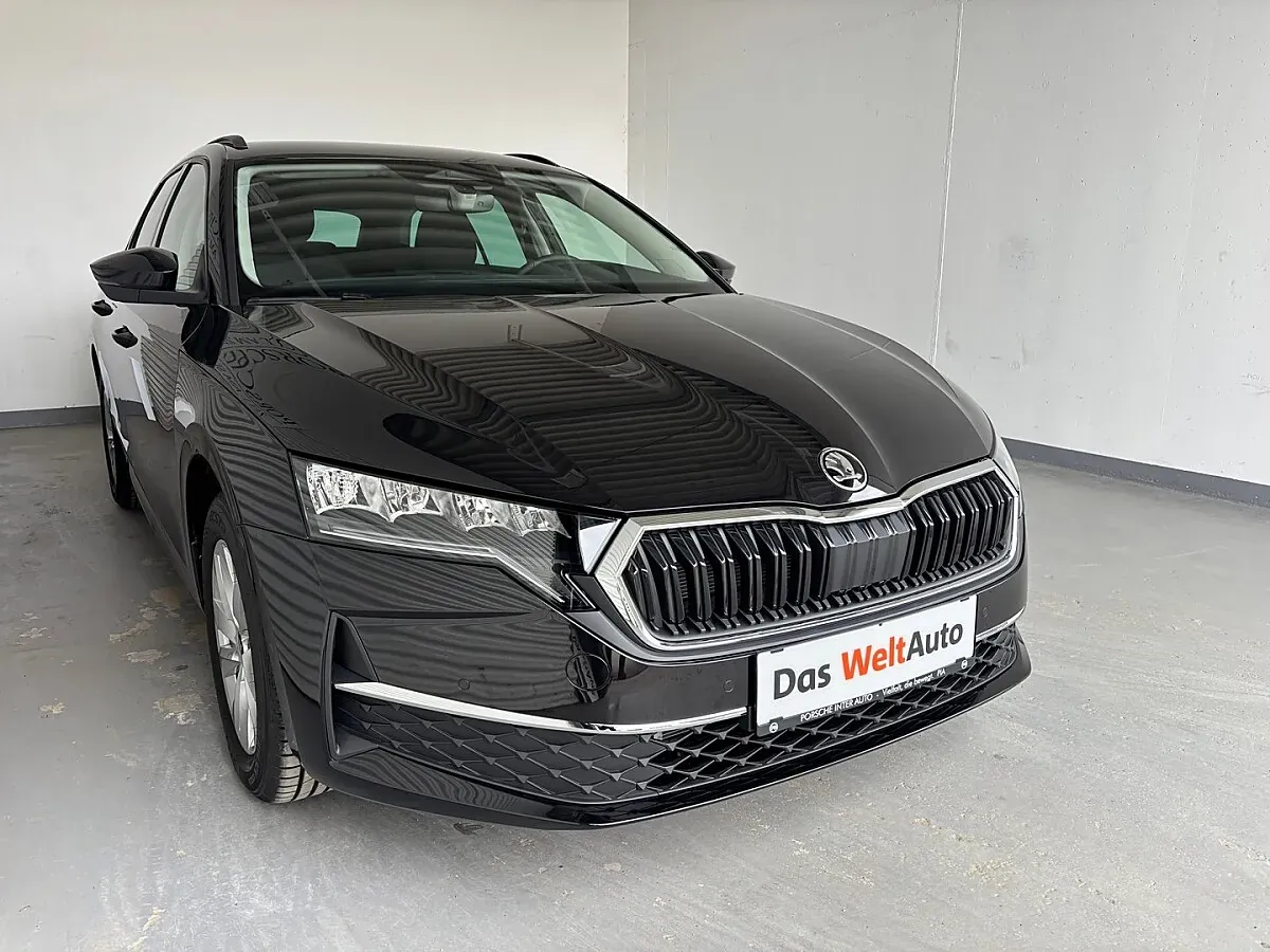 Skoda Octavia 2026 photo 3