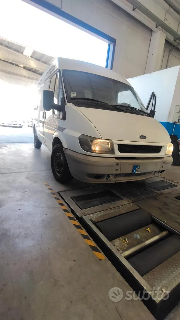 Ford Transit 2002 photo 4