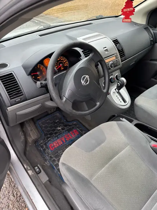 Nissan Sentra 2009 photo 4