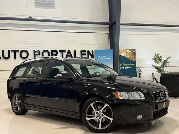 Volvo V50 2012 photo 2
