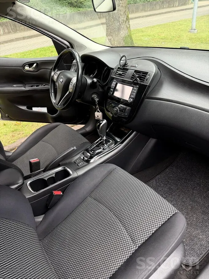 Nissan Pulsar 2016 photo 3