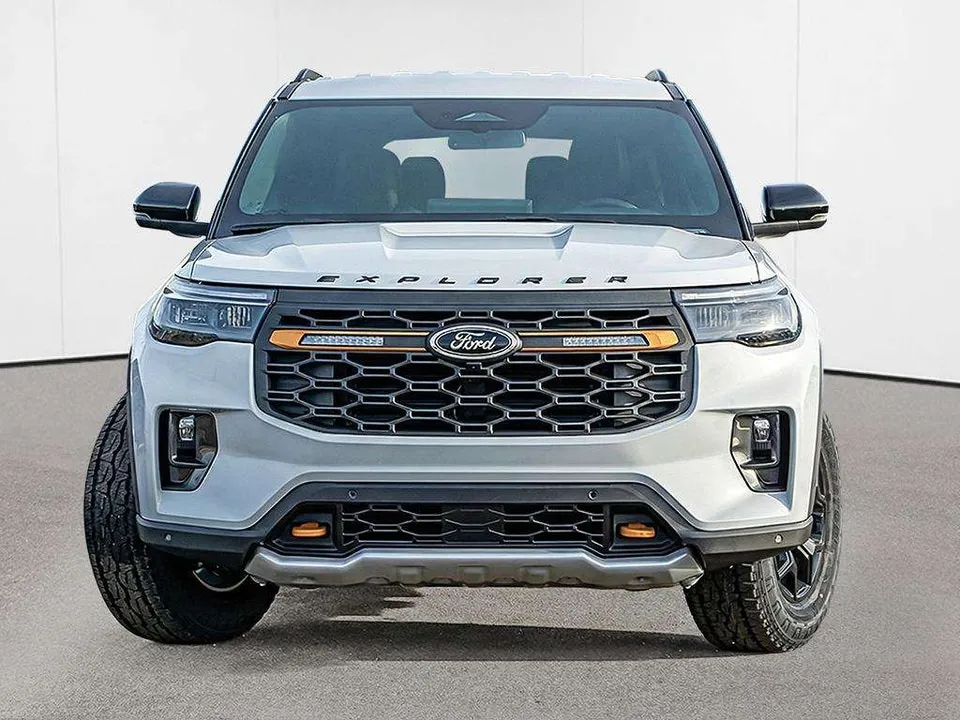Ford Explorer 2026 photo 3