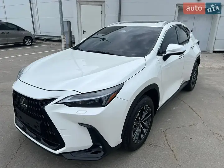 Lexus Nx 2025 photo 2
