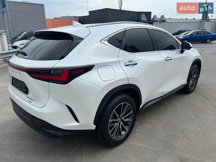 Lexus Nx 2025 photo 5