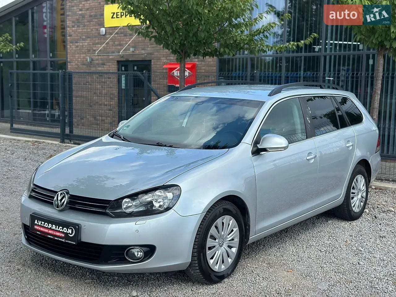 Volkswagen Golf 2009 photo 4