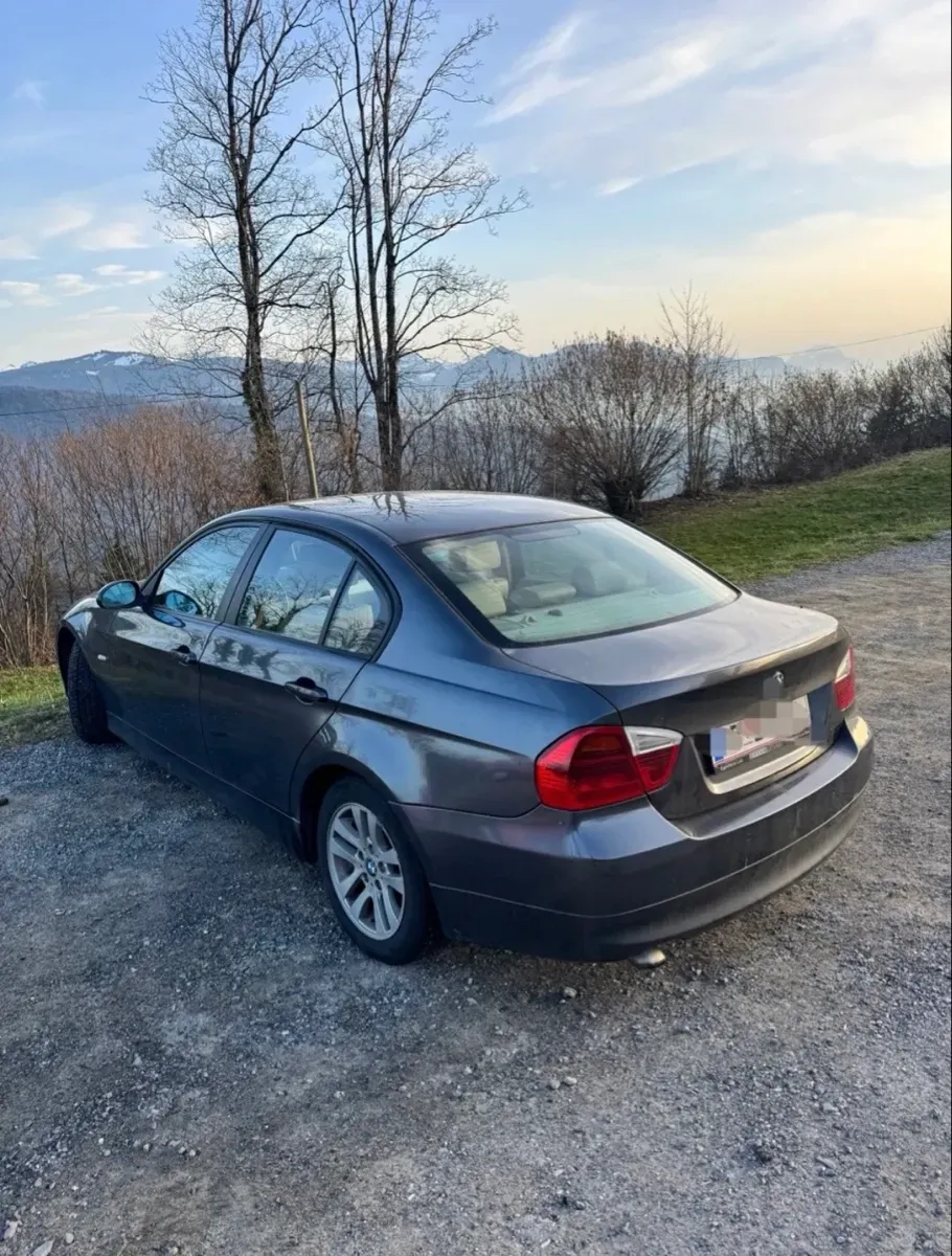 BMW 3 Series 2007 photo 3